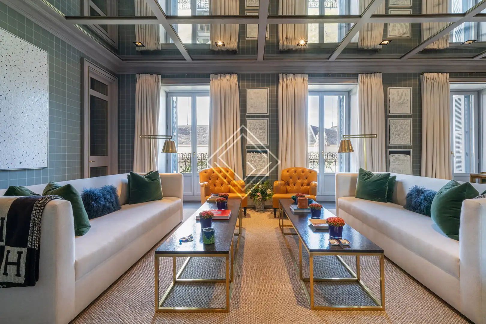 Living room of Flat for sale in  Madrid Capital  with Air Conditioner, Heating and Storage room