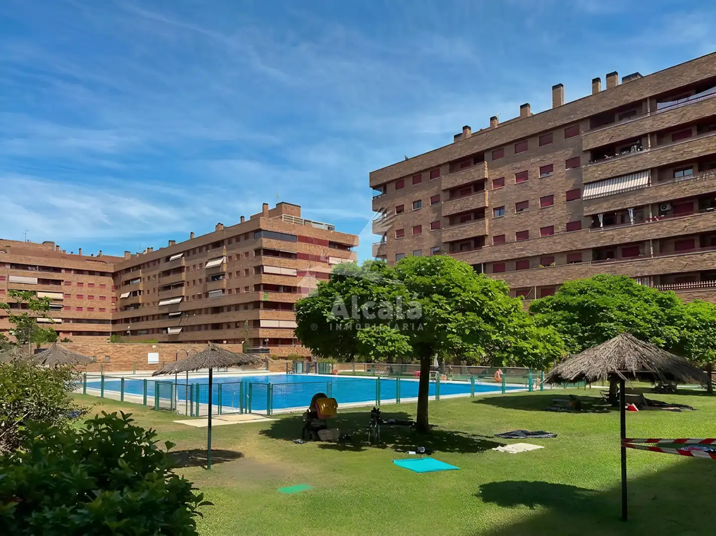 Appartamento con terrazza in vendita a El Quiñón