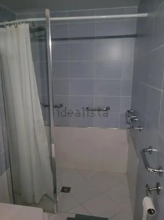 Bathroom of Flat for sale in Madrid  with Heating, Parquet flooring and Terrace