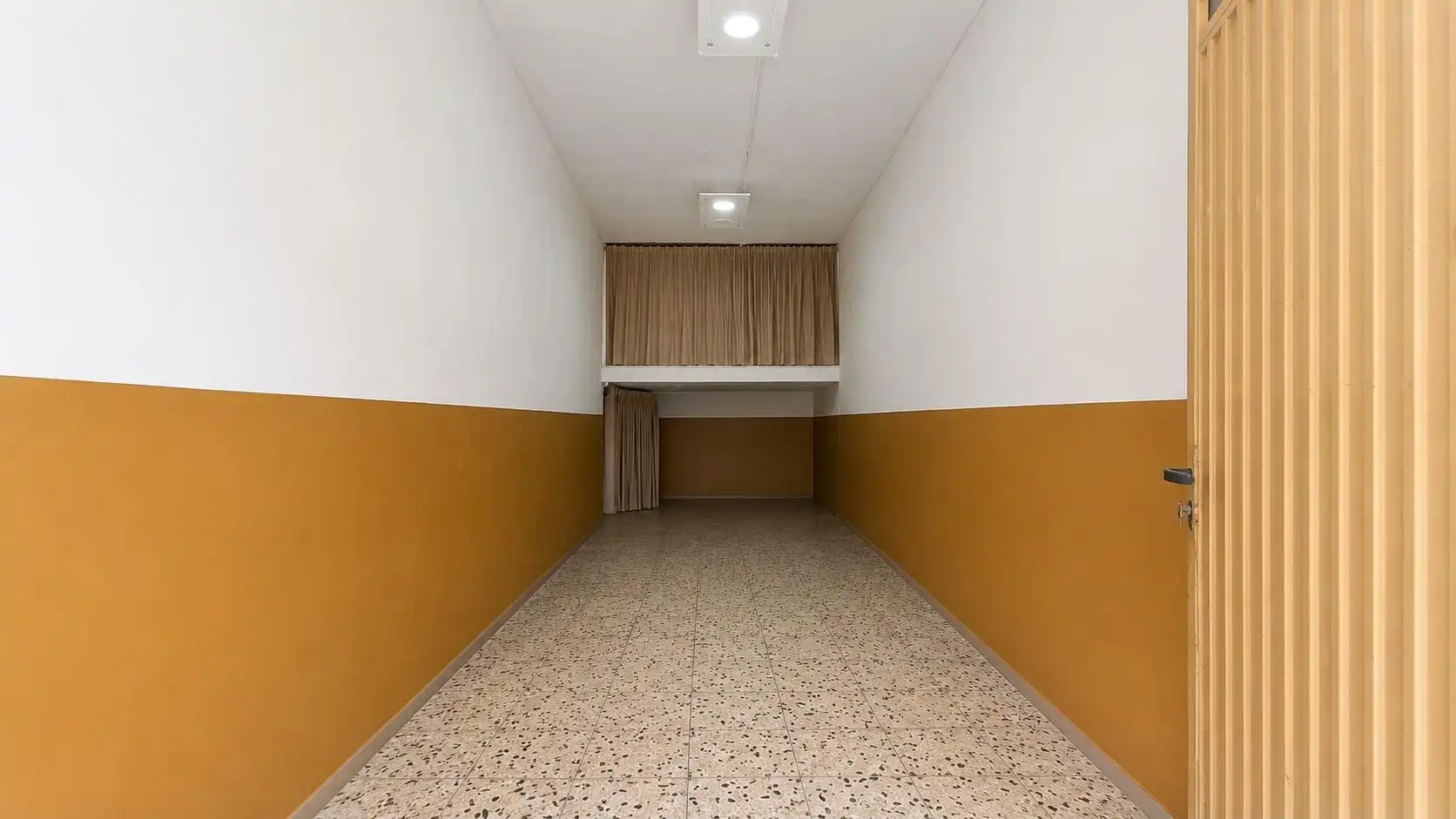 Garage for sale in Carlet