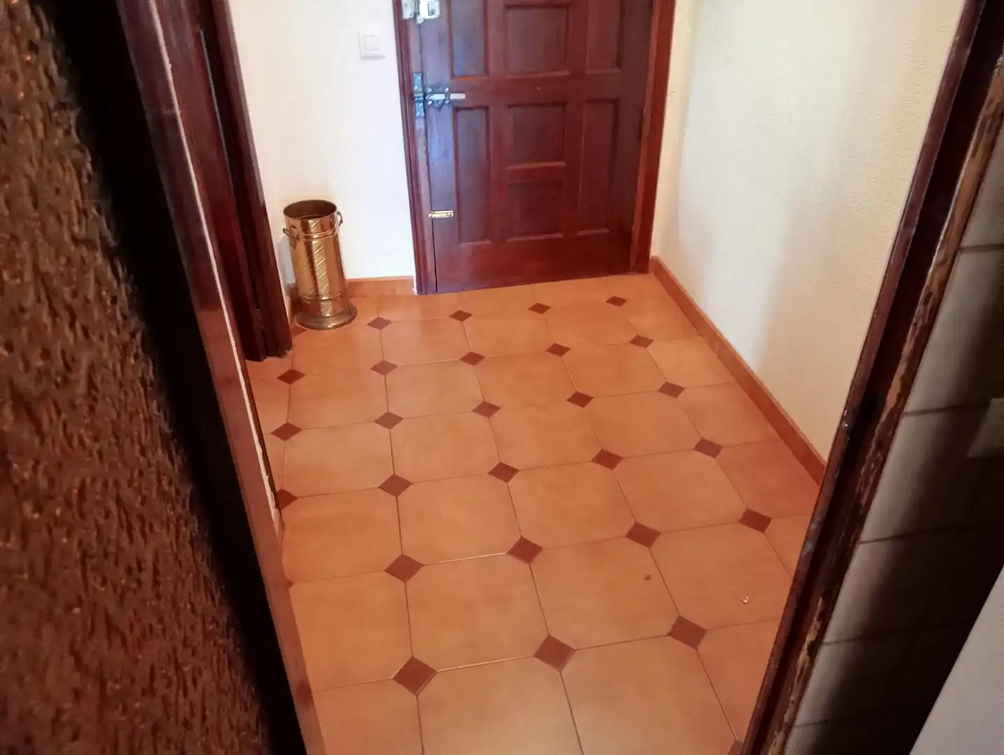 Flat for rent in Sevilla  with Air Conditioner, Terrace and Furnished