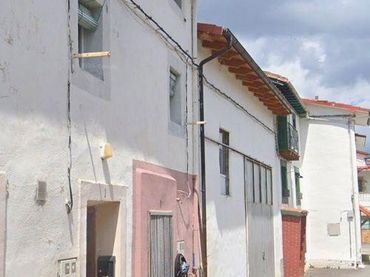 Haus zum Verkauf in Valle de Tobalina