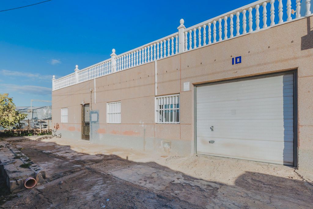 Exterior view of House or chalet for sale in Balanegra