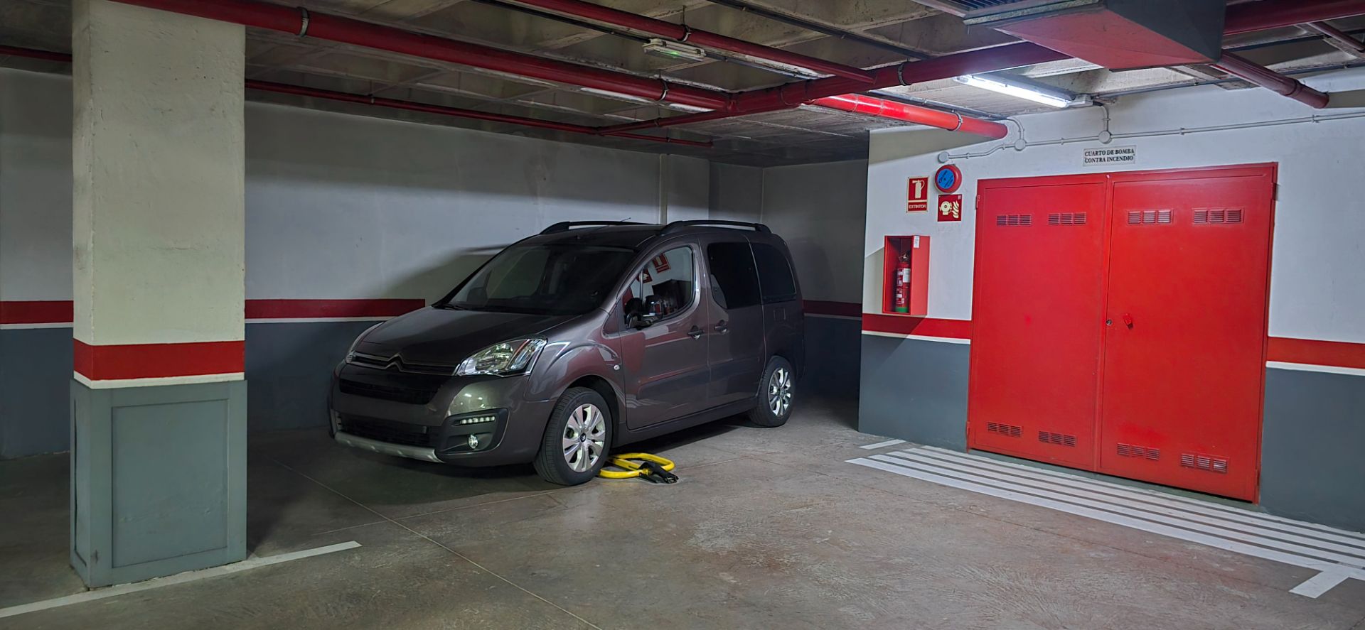 Parking of Garage for sale in  Santa Cruz de Tenerife Capital  with Alarm