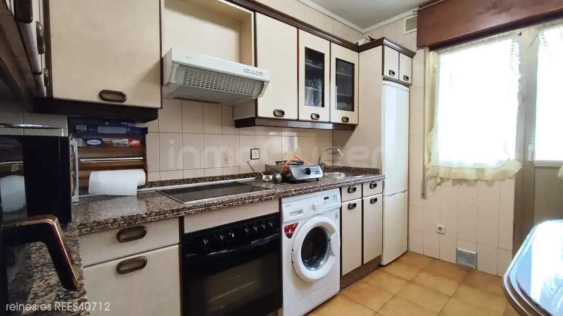 Cocina de Piso en venta en Mieres (Asturias) con Calefacción, Terraza y Amueblado