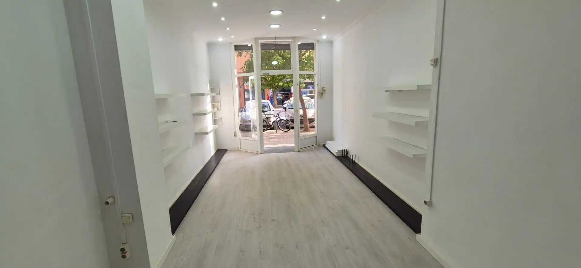 Local de alquiler en  Valencia Capital