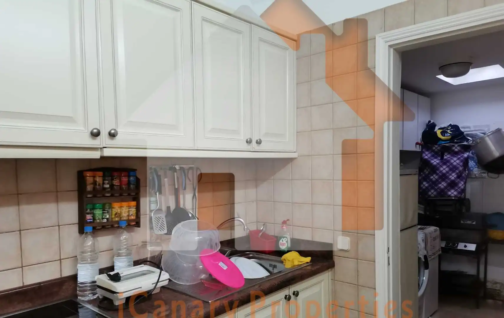 Cocina de Casa adosada de alquiler en San Bartolomé de Tirajana con Aire acondicionado, Jardín privado y Terraza