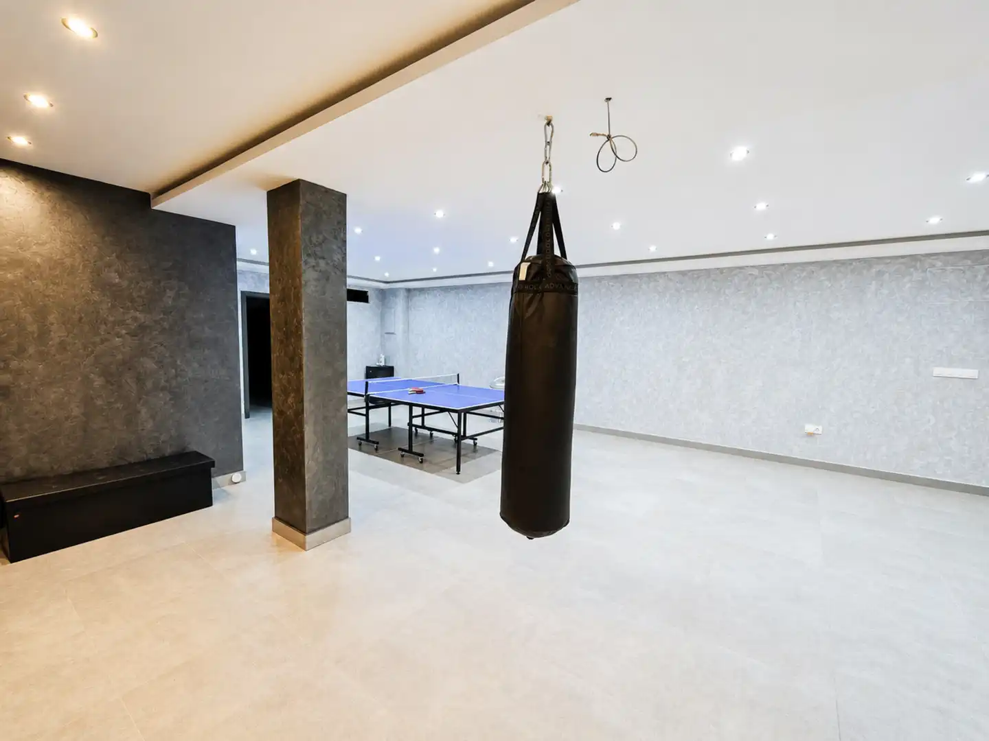Casa o xalet en venda en Estepona amb Aire condicionat, Jardí privat i Terrassa