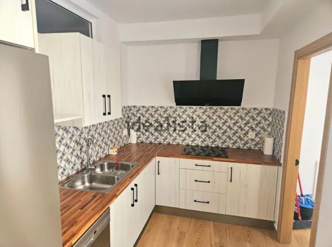 Flat to rent in Calle Virgen del Rosario, Centro