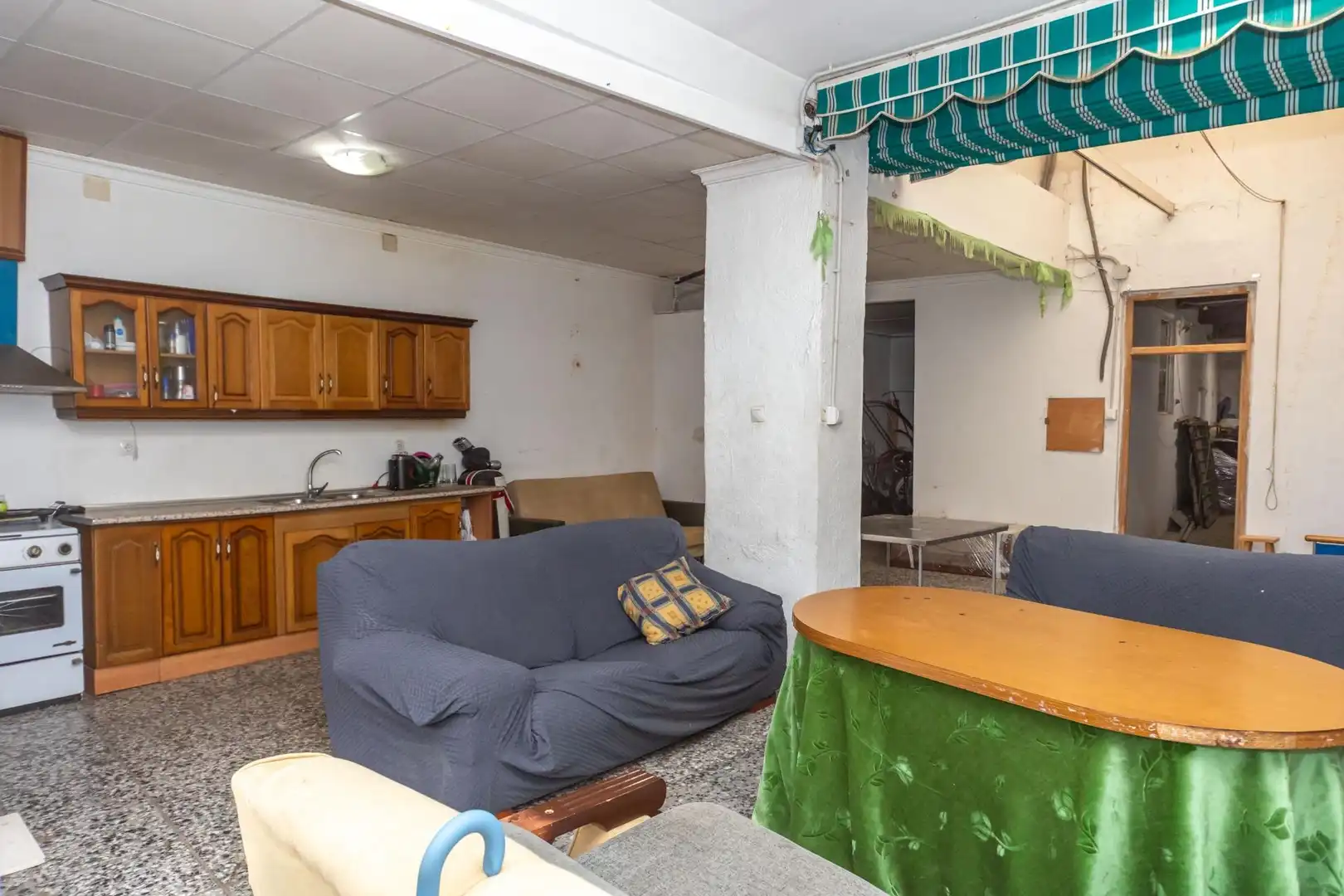 Edificio en venta en Guadix