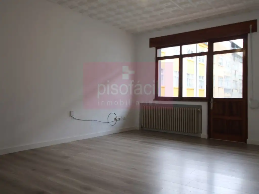 Piso en venta en San Roque - As Fontiñas