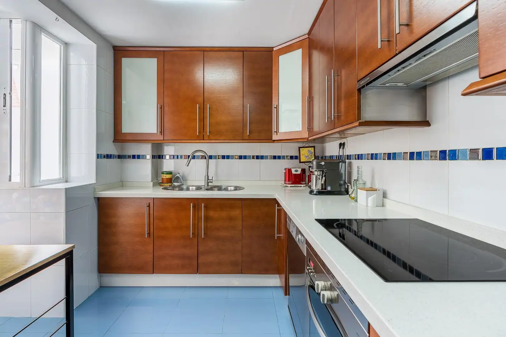 Cocina de Piso en venta en Granada con Aire acondicionado