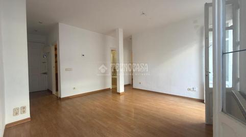 Foto 3 de Piso de alquiler en Fuente del Berro,  Madrid Capital