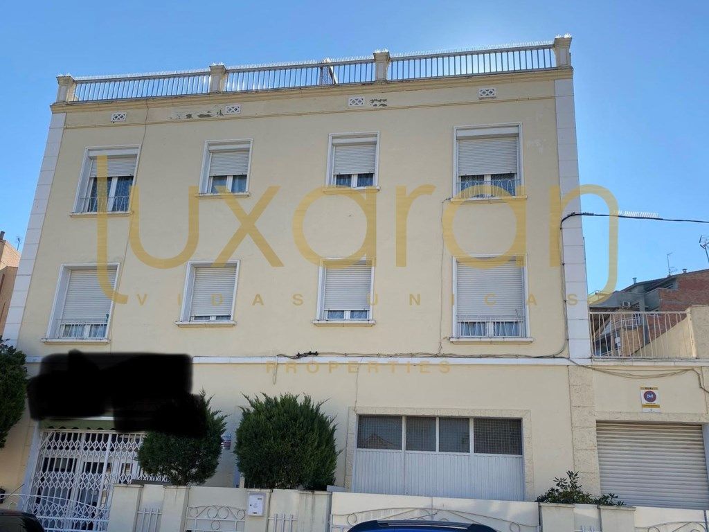 Exterior view of Building for sale in  Lleida Capital