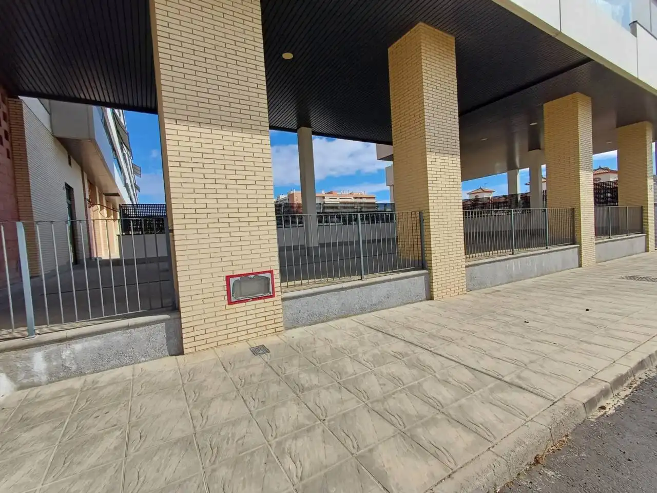 Exterior view of Commercial properties for rent in Huelva