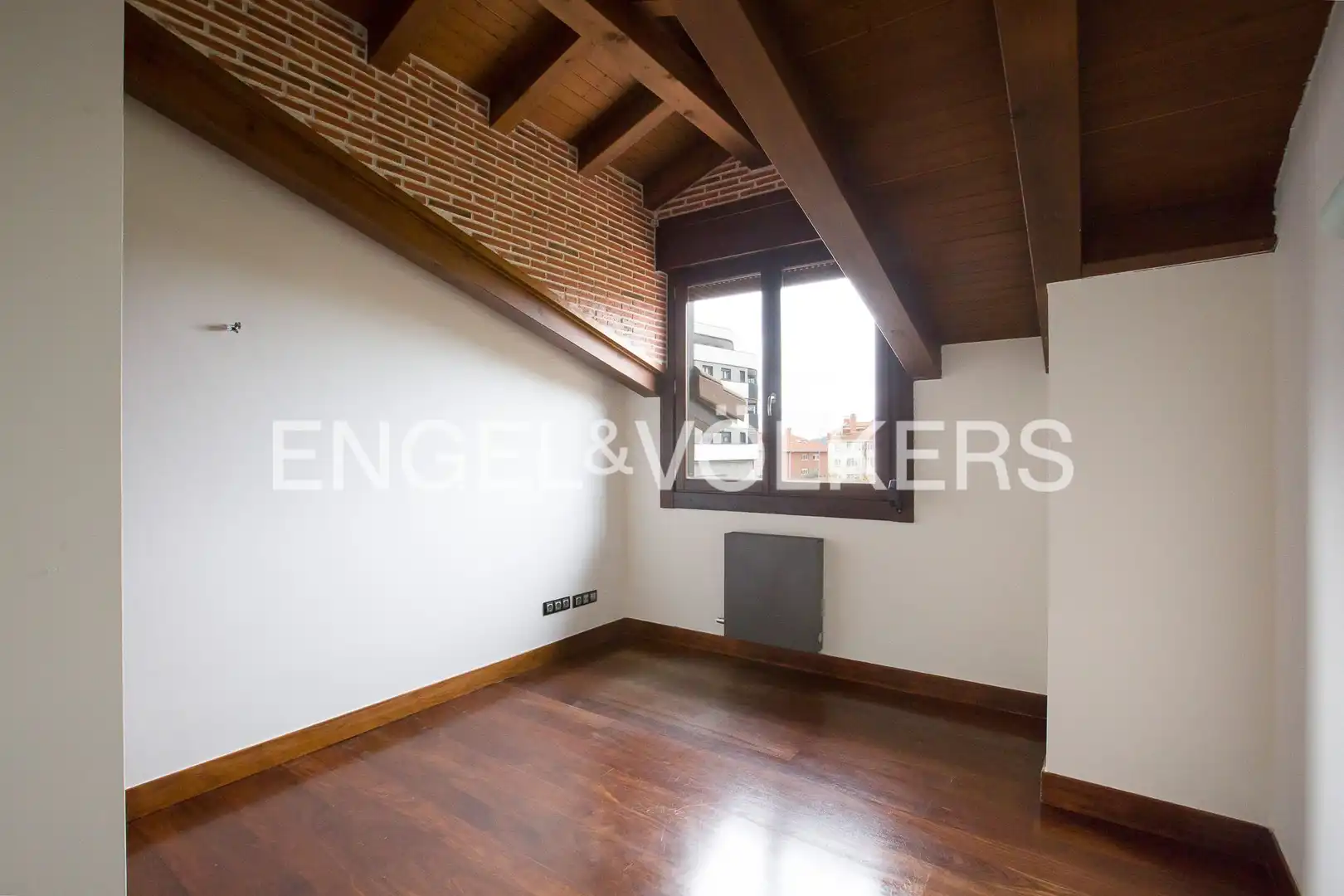 Detached homes for sale in Eguzkitza Bidea, Berango