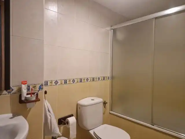 Baño de Dúplex en venta en Teo con Calefacción, Parquet y Terraza