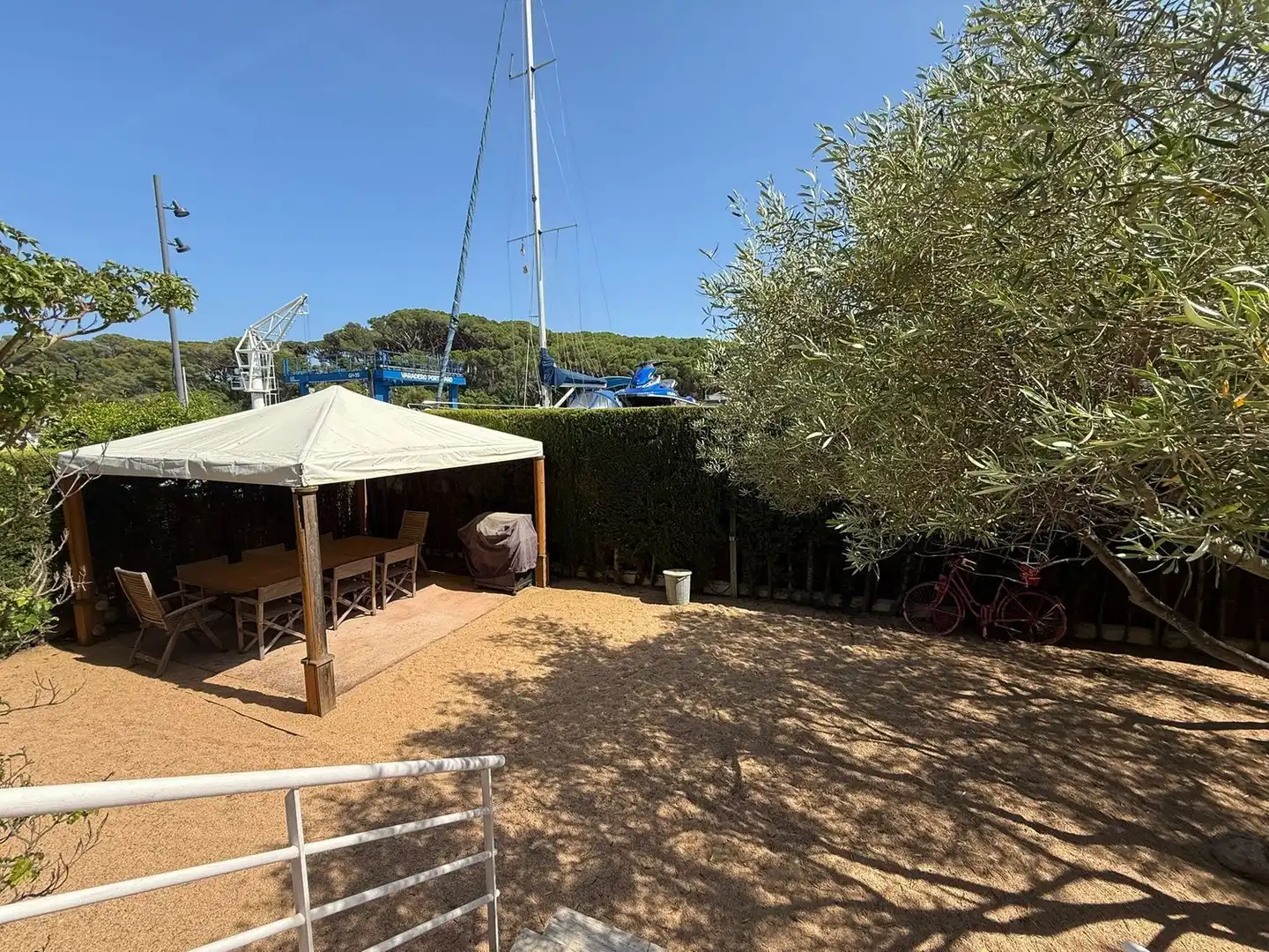 Flat for rent in Castell d'Aro, Platja d'Aro i s'Agaró  with Air Conditioner, Private garden and Terrace