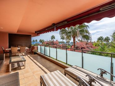 Apartament amb piscina en venda a COSTALITA II 0