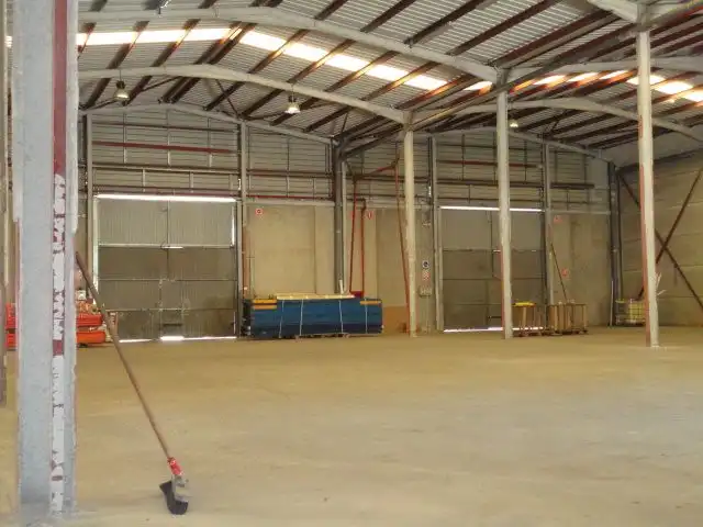 Nave industrial en venta en Náquera