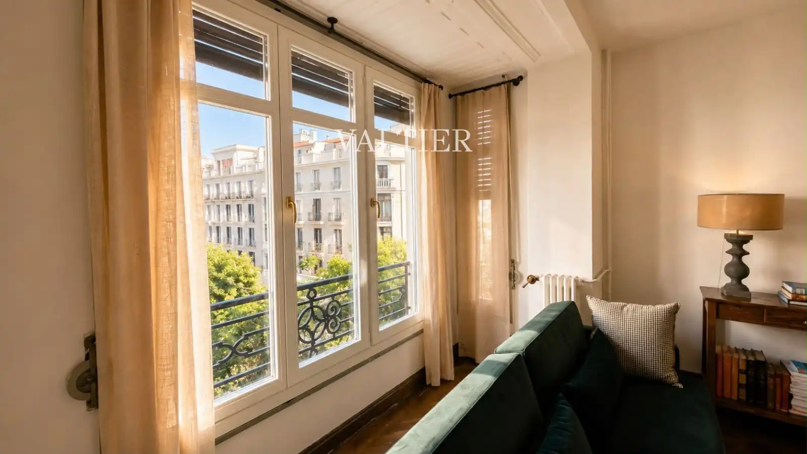 Schlafzimmer von Wohnung zur Miete in Madrid mit Klimaanlage, Heizung und Terrasse