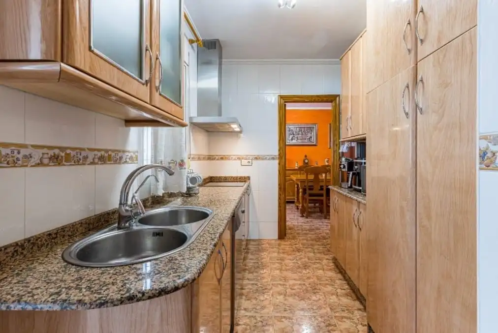 Cuina de Casa o xalet en venda en Murcia amb Aire condicionat, Calefacció i Jardí privat