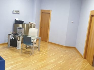 Oficina en venda a Centro