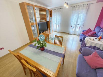 Außenansicht von Wohnung zum verkauf in Espirdo mit Heizung und Abstellraum