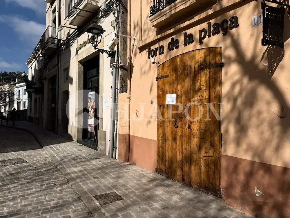 Vista exterior de Pis en venda en Alella amb Aire condicionat, Calefacció i Terrassa