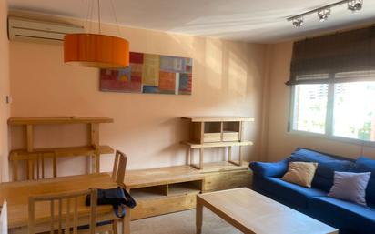 Living room of Flat for sale in  Zaragoza Capital  with Air Conditioner, Heating and Furnished