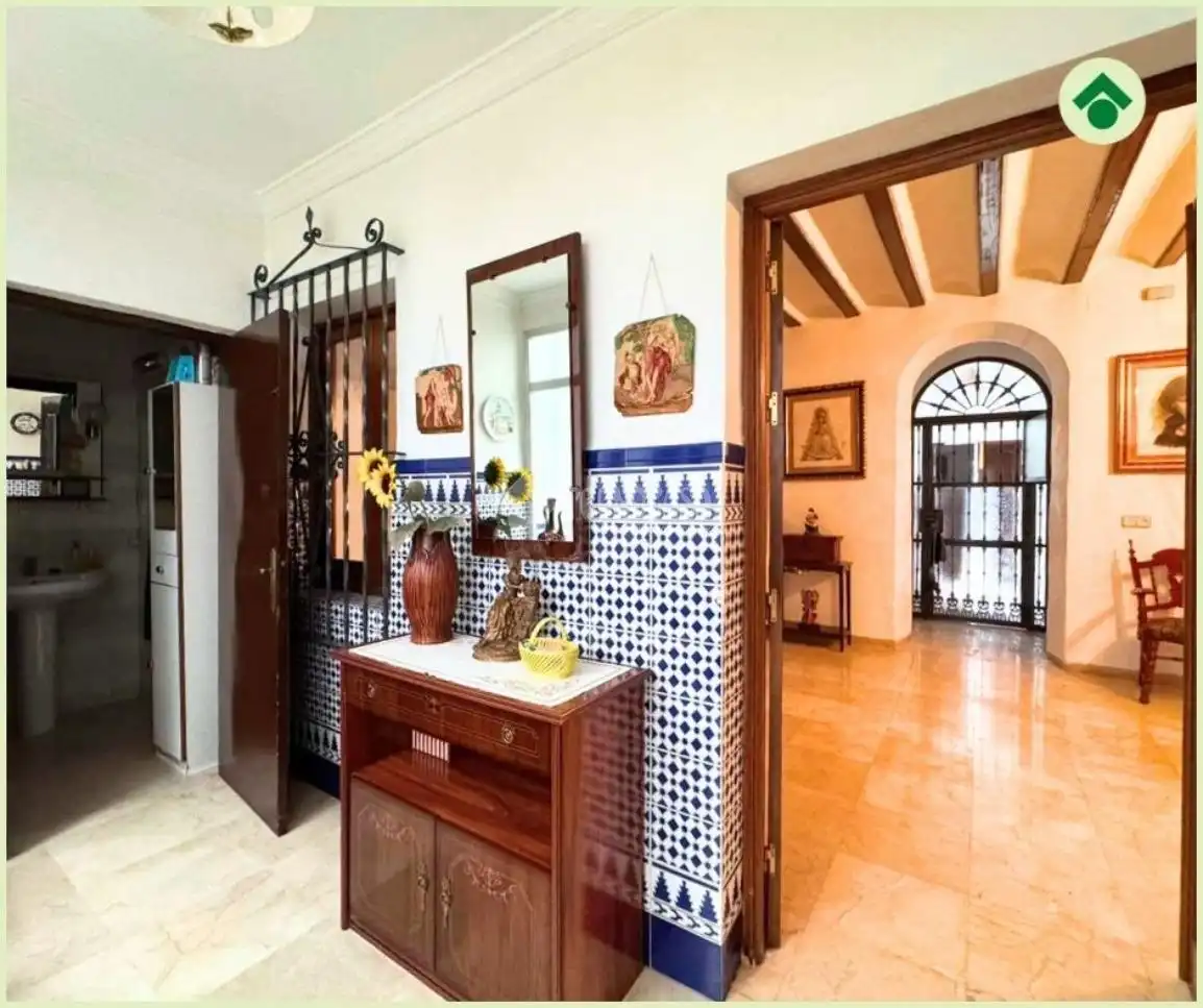 Casa o chalet en venta en Las Cabezas de San Juan con Terraza y Balcón