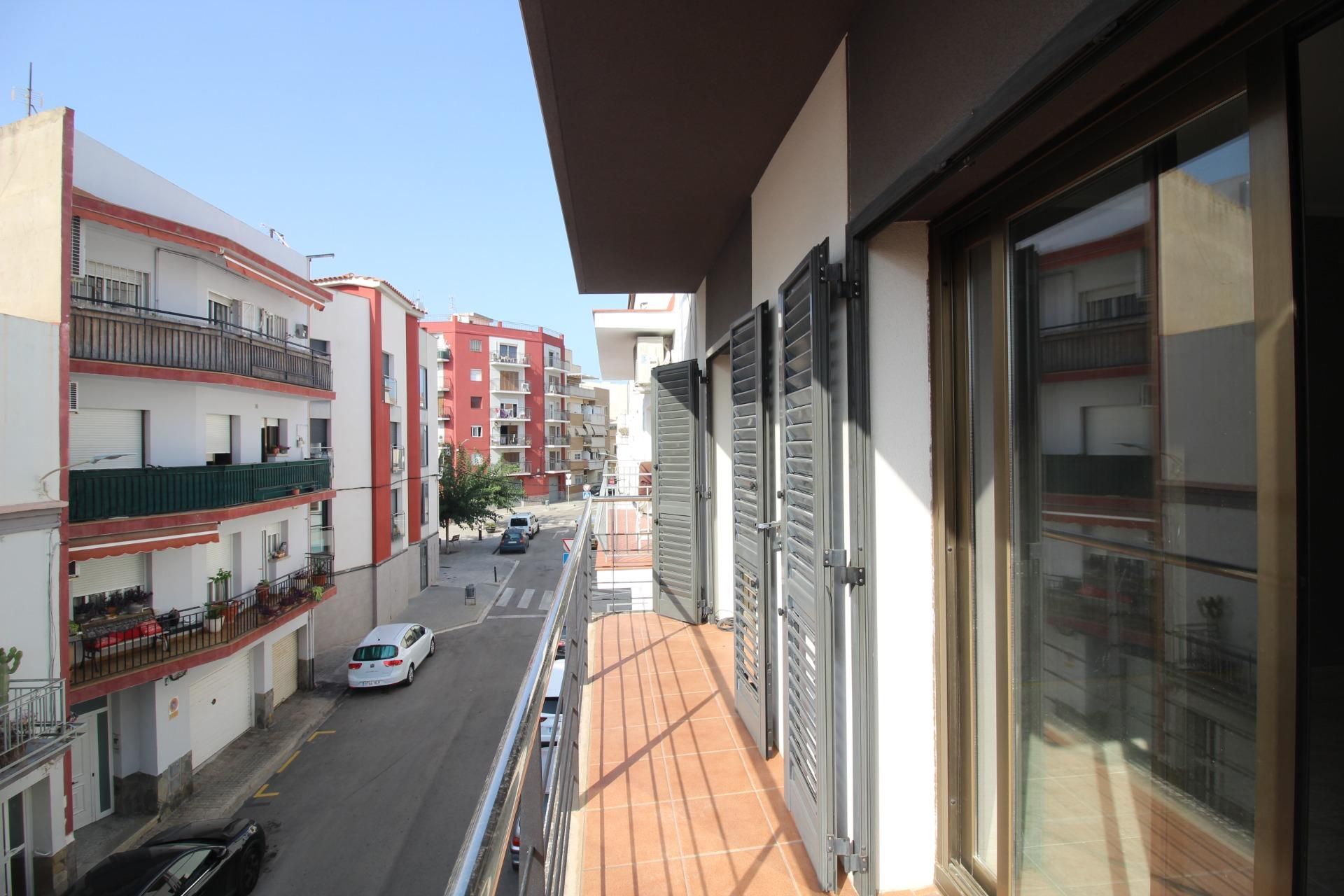 Exterior view of Flat to rent in Sant Pere de Ribes  with Heating, Terrace and Balcony