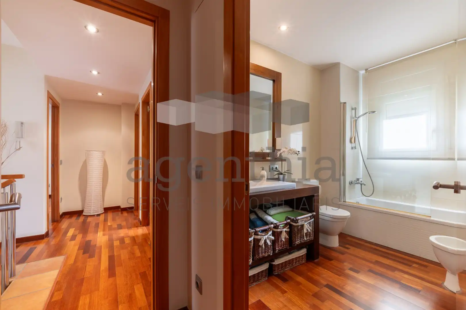 Baño de Casa o chalet en venta en Quart con Aire acondicionado, Calefacción y Piscina