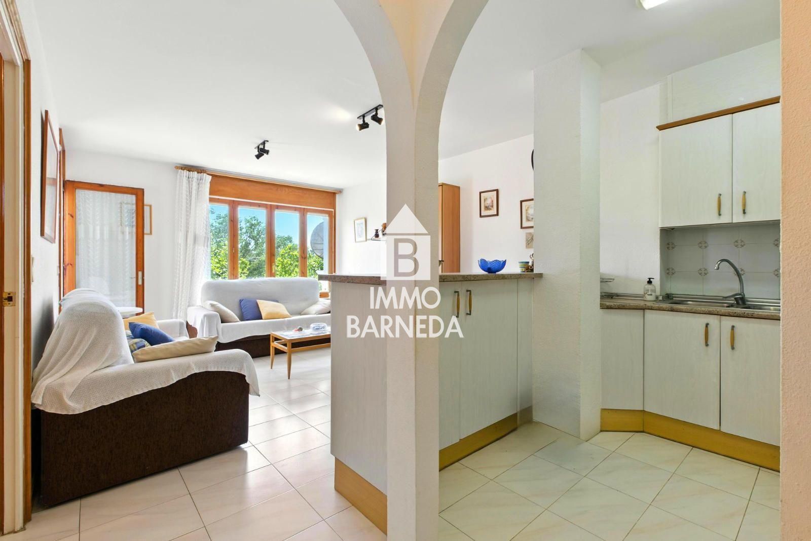Exterior view of Flat for sale in Empuriabrava  with Terrace, Swimming Pool and Furnished