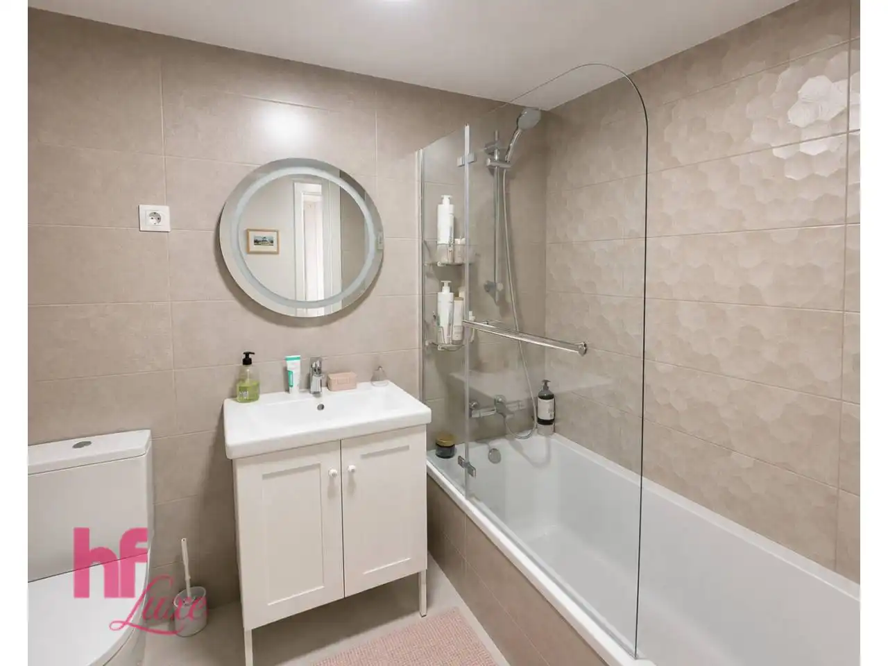 Baño de Piso en venta en Sant Adrià de Besòs con Aire acondicionado, Calefacción y Parquet