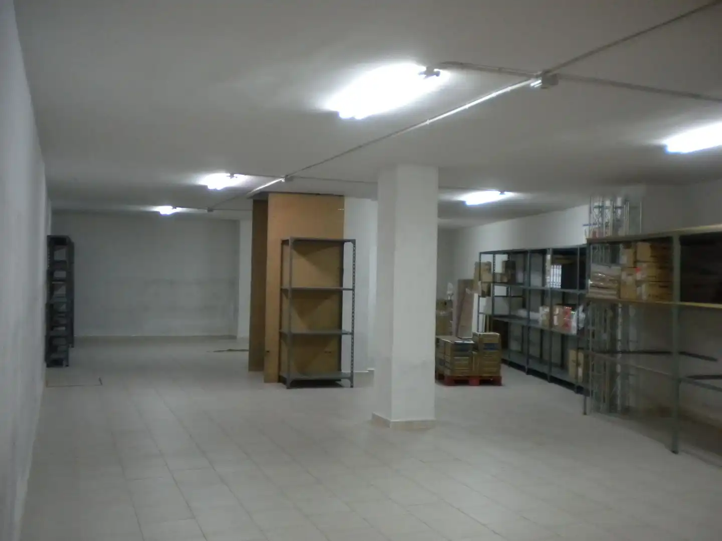 Local comercial en venta en Calle Lentejuela 10, imagen 4