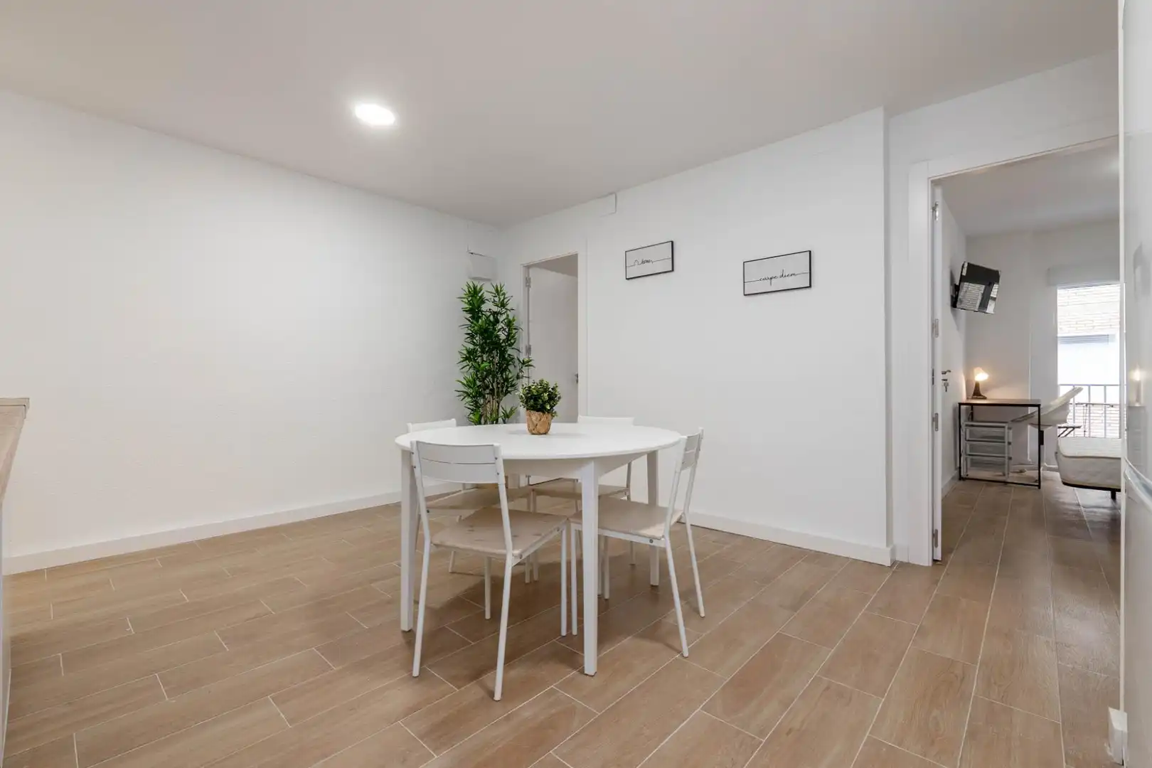 Piso en venta en Calle JUAN DE LA CIERVA, Barrio de Zaidín