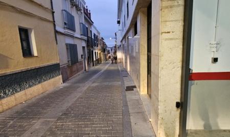 Foto 3 de Garaje de alquiler en Calle Mires, 20, La Calzada, Lucena