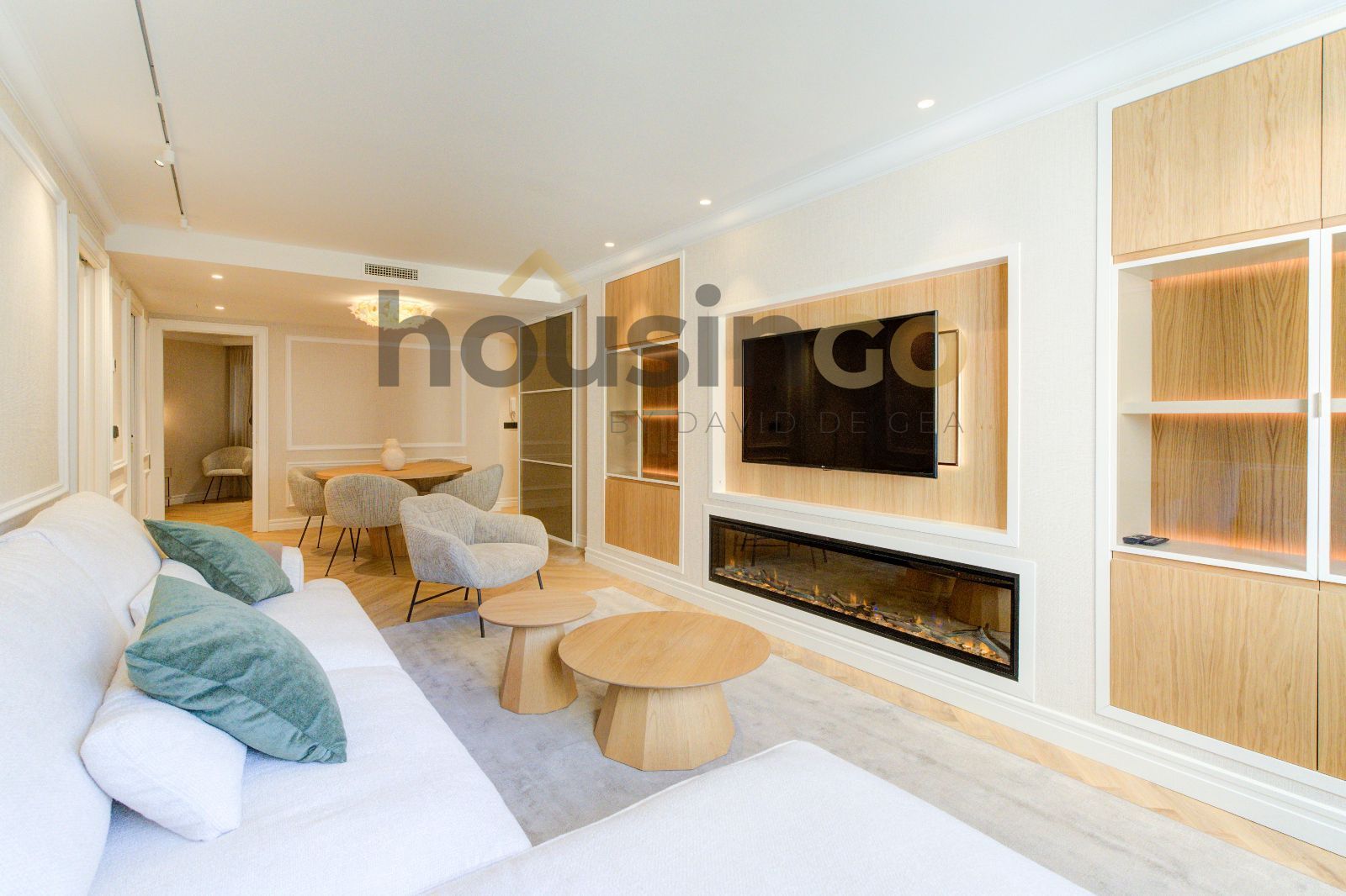 Living room of Flat for sale in  Madrid Capital  with Air Conditioner, Heating and Parquet flooring