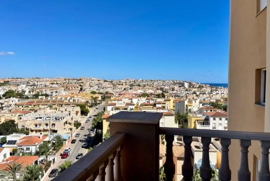 Apartamento con piscina en venta en Zona Carrefour - Urbanizaciones, imagen 17
