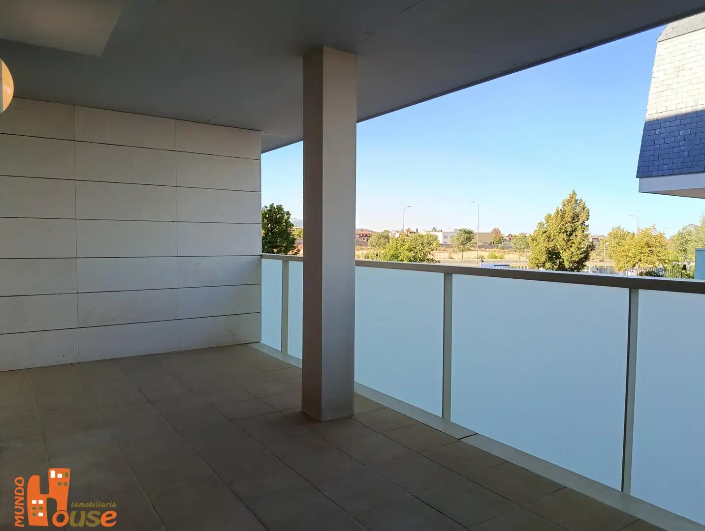 Terrasse von Wohnung zur Miete in Palazuelos de Eresma mit Klimaanlage, Heizung und Terrasse