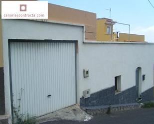 Exterior view of House or chalet for sale in Santa Úrsula  with Storage room