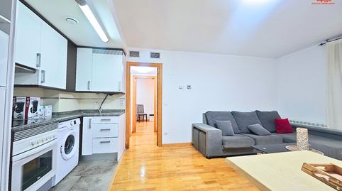 Foto 2 de Apartamento de alquiler en Calle de Nuestra Señora de Bonaria, 13, Barrio del Ave, Zaragoza Capital