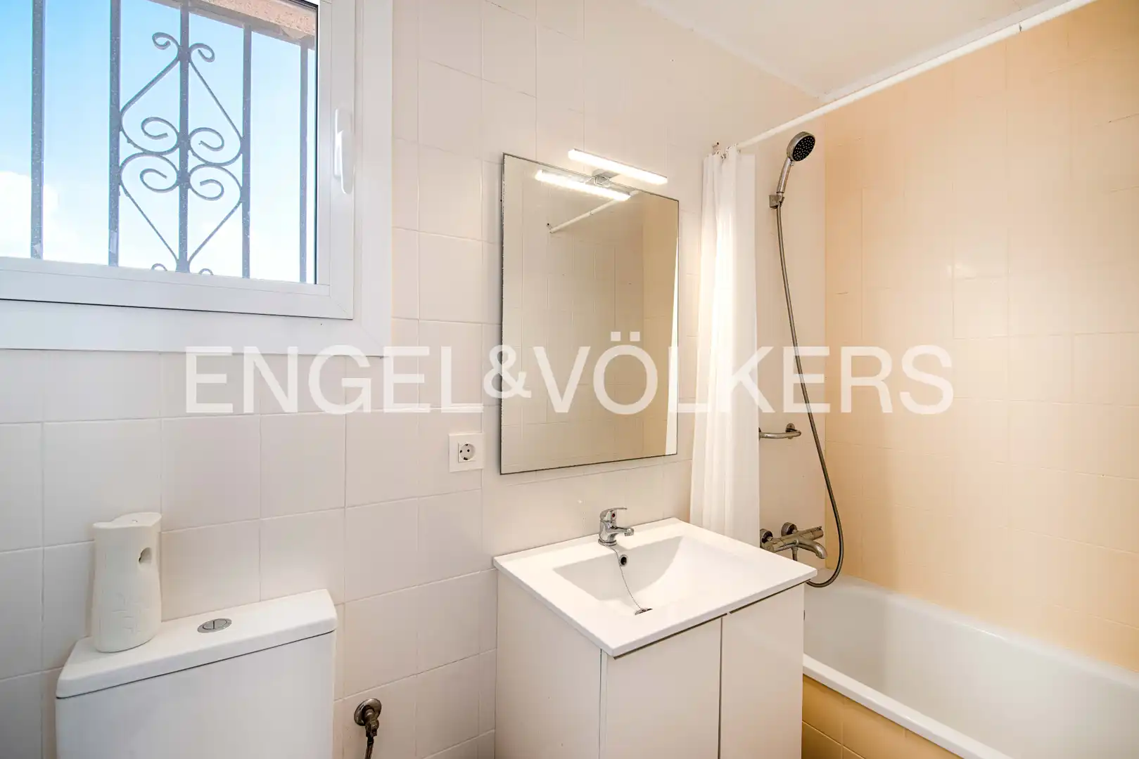 Penthouse with terrace for sale in Carrer Port Moxo, imagen 30