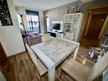 Flat with balcony for sale in Llevant