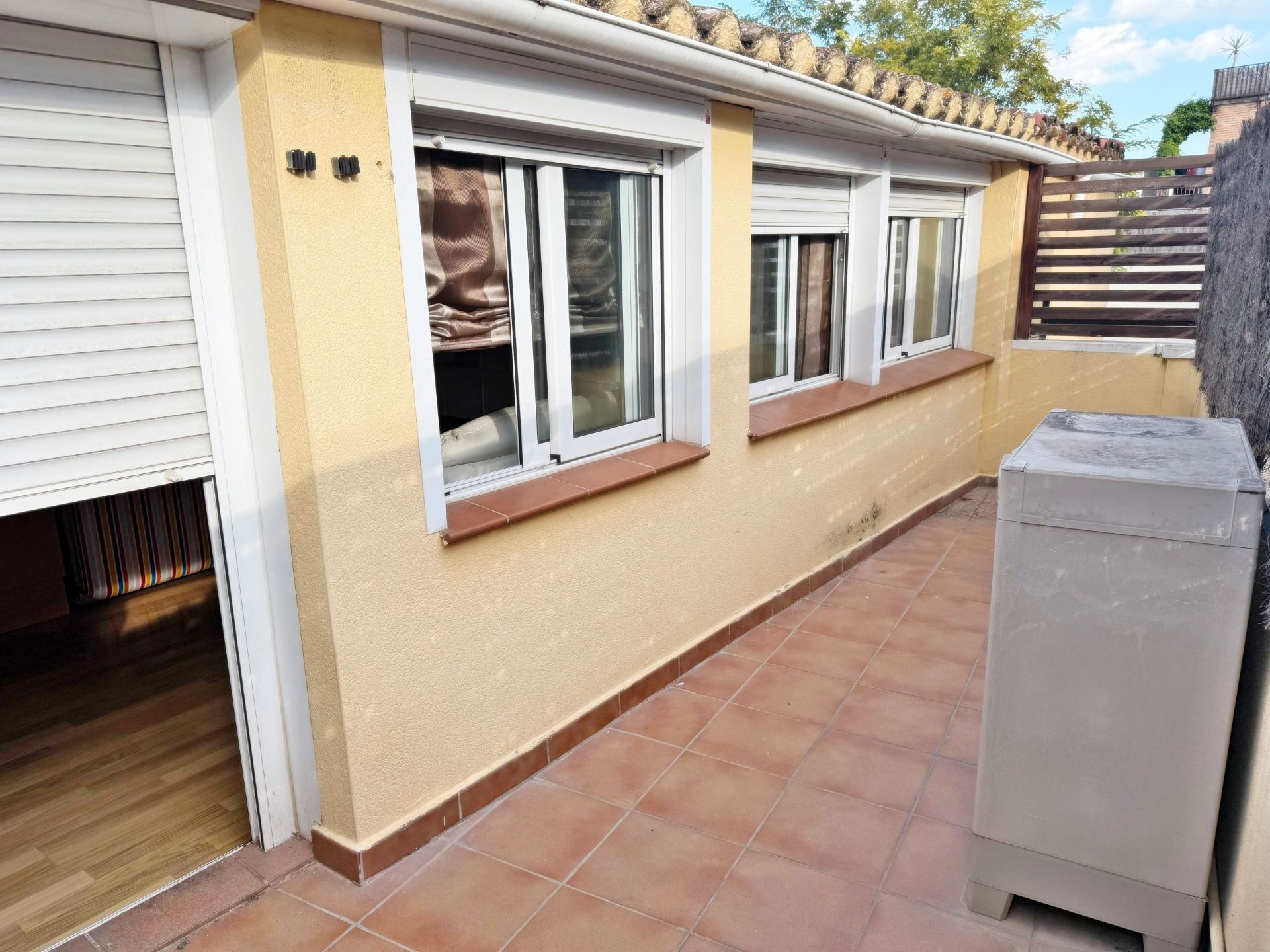 Vista exterior de Estudio en venta en Sant Andreu de la Barca con Aire acondicionado, Parquet y Terraza
