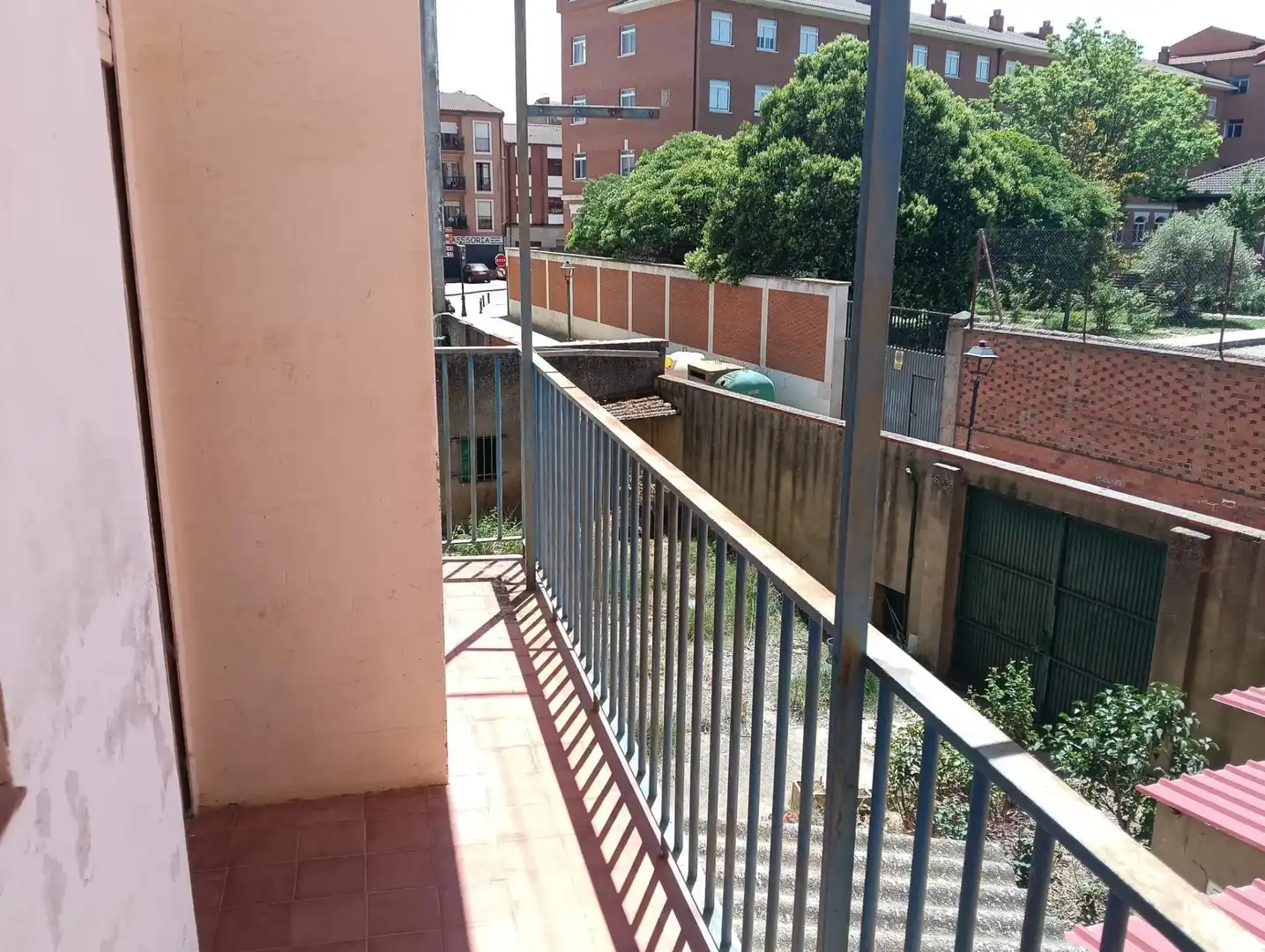 Pis amb terrassa en venda a Valencia de Don Juan, imagen 13