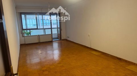 Foto 2 de Piso en venta en Travesía de Vigo - San Xoán, Vigo