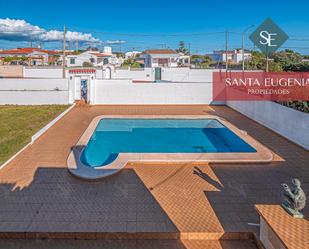 Vista exterior de Casa o xalet en venda en Alaior amb Aire condicionat, Terrassa i Piscina