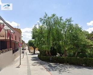 Vista exterior de Pis en venda en Sant Esteve Sesrovires